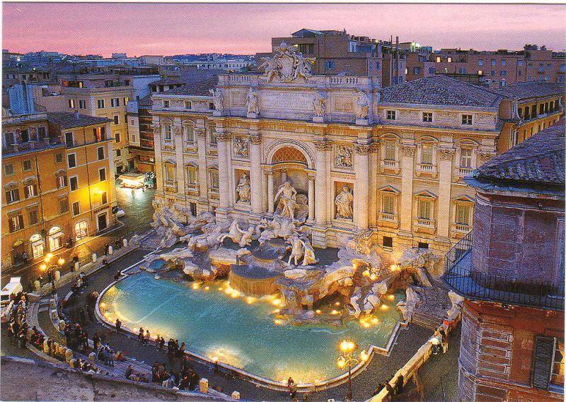 Туристы набросали в римский фонтан Треви 1,4 млн евро в 2016 году