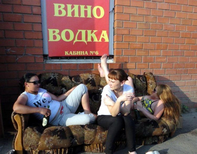 Пятница в социальных сетях - тушите свет, сливайте воду!