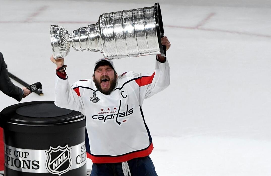 Саша Овечкин признан лучшим игроком плей-офф НХЛ 2018