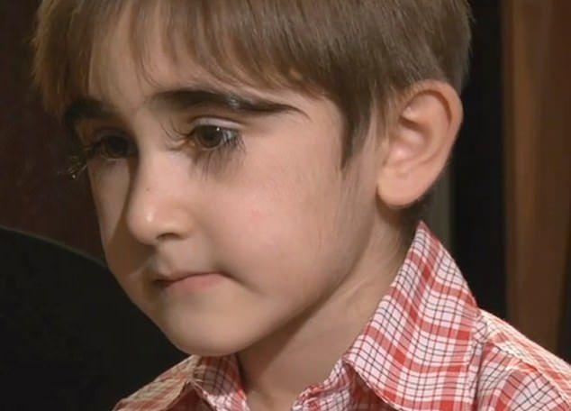 Ресницам 11-летнего москвича позавидует любая девушка