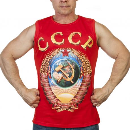 Советский герб и украинский активист 