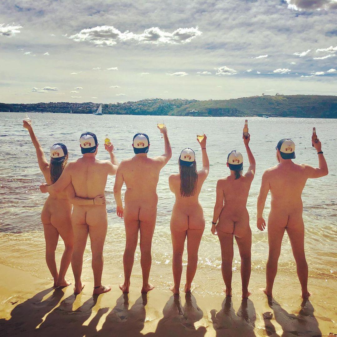 Get Naked Australia: новые фото голозадых путешественников из Австралии