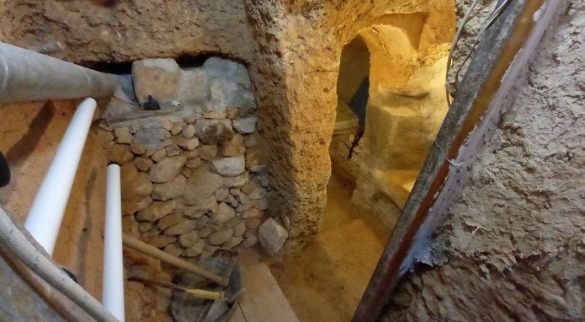 Своя пещера без мам, пап и кредитов