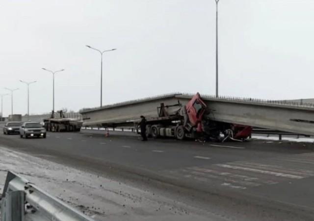 Жуткое ДТП произошло на трассе М-4 Дон под Ростовом