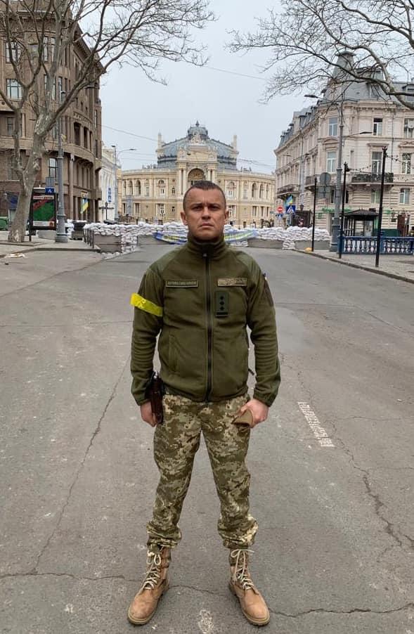 В Одессе задержан полковник ВСУ: он устроил транс-сексуальную оргию  в своем отеле