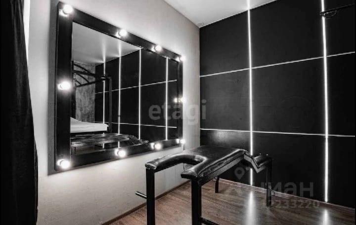В центре Екатеринбурга продают уютную BDSM-студию