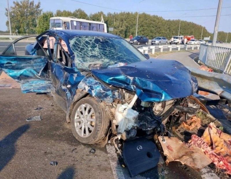 Нижегородец на Мазде с надписью Едем на море бухать! устроил смертельное ДТП под Саратовом.