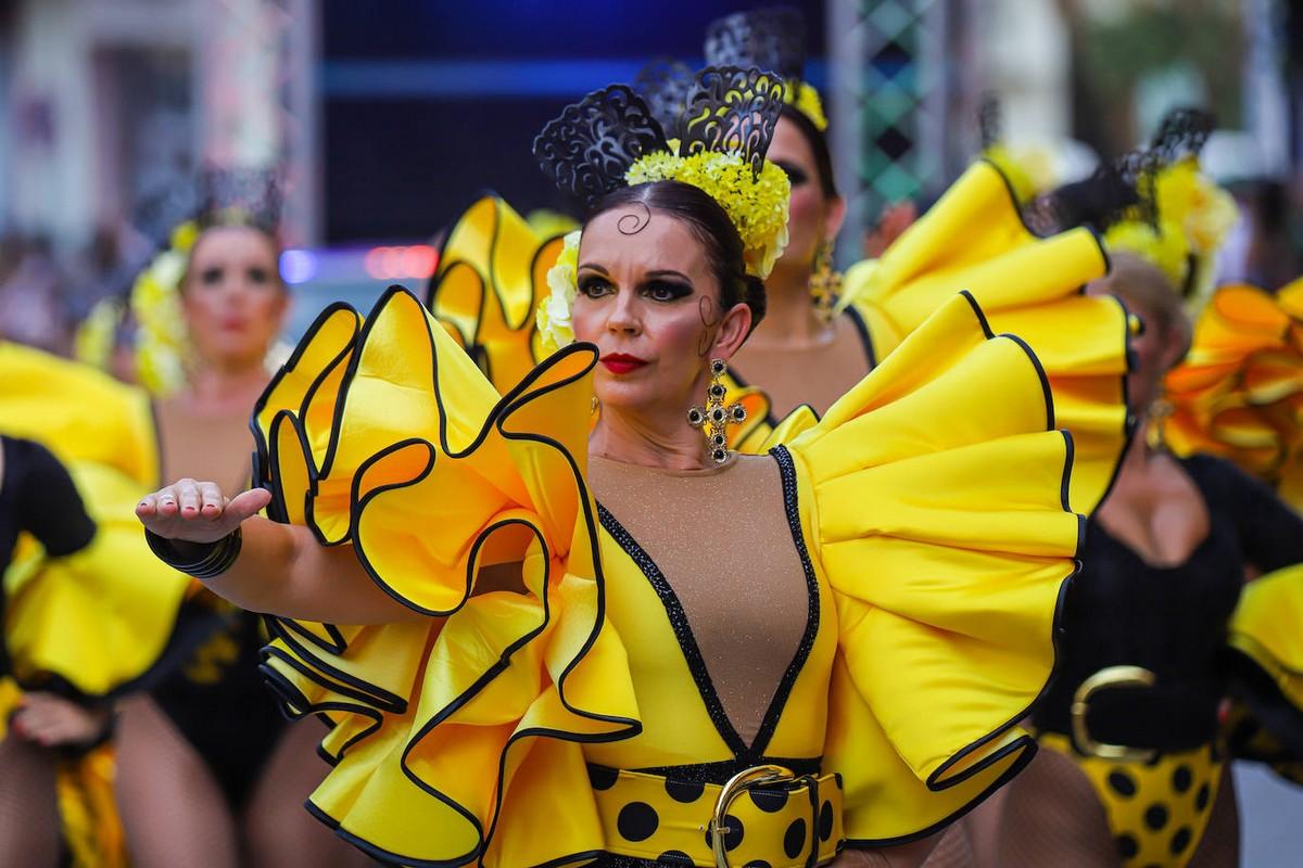 Красочный карнавал прошел в Кабесо-де-Торрес