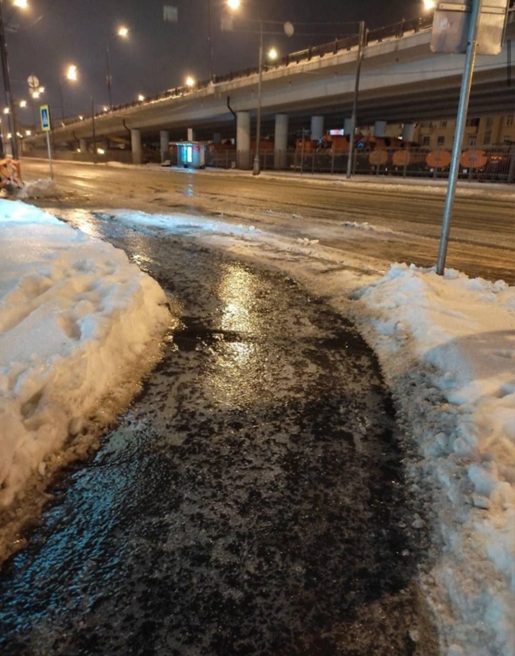 Москва превратилась в каток после ледяного дождя