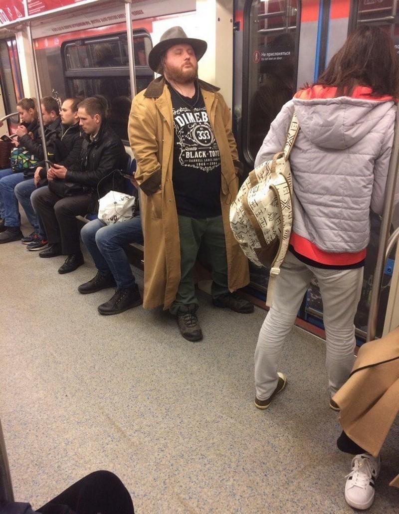 Модники из российского метрополитена