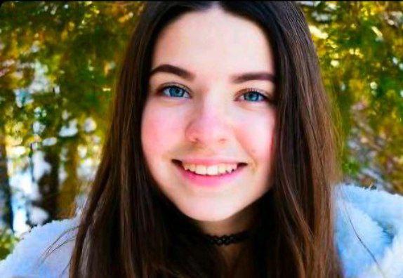 До приобретения хищного прищура и после