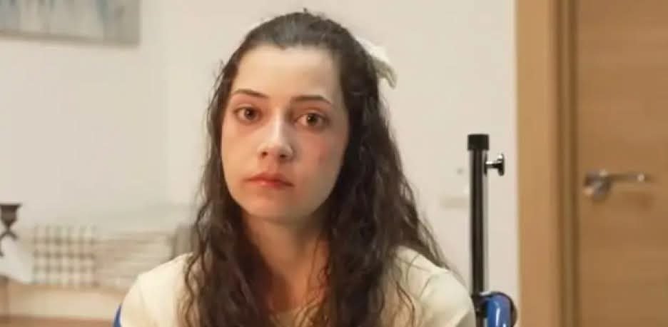 Вся Испания сегодня обсуждает девушку на фото.