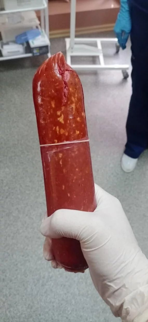Палку колбасы достали из жителя Уфы.