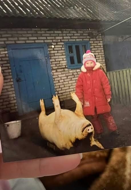 Какой Париж, мы с дедом кабана били!