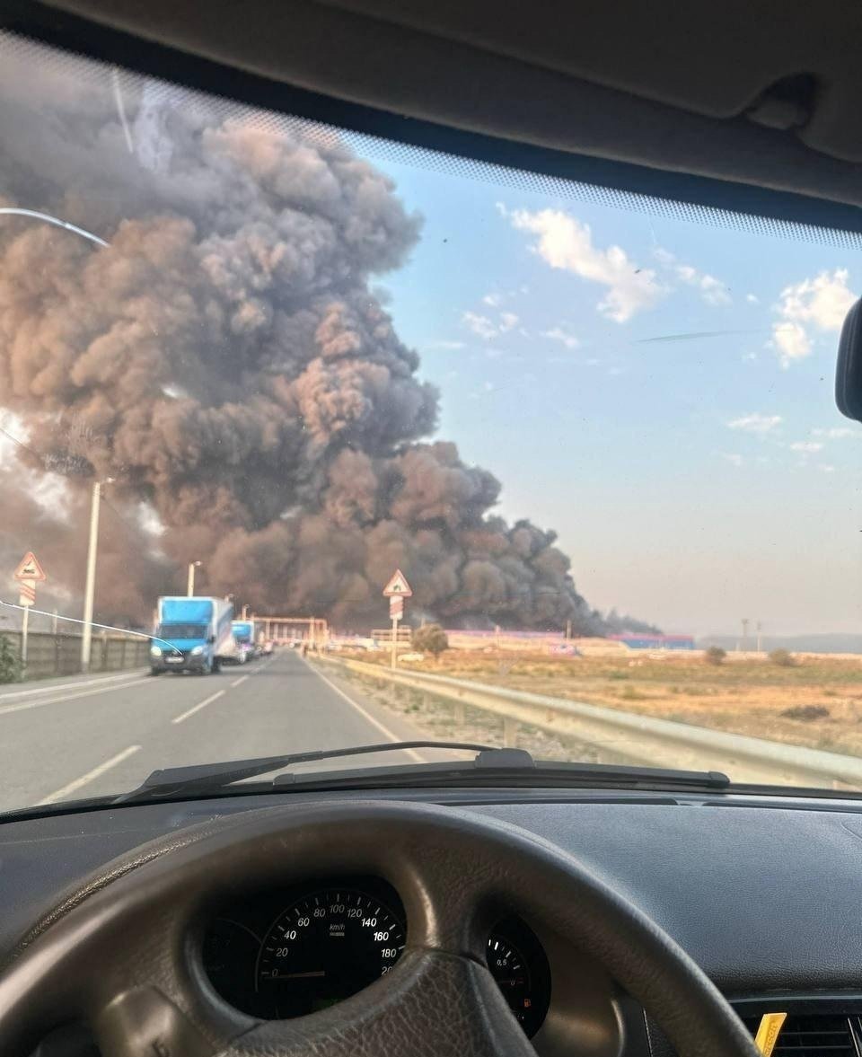 БПЛА атаковали склад OZON в Дагестане