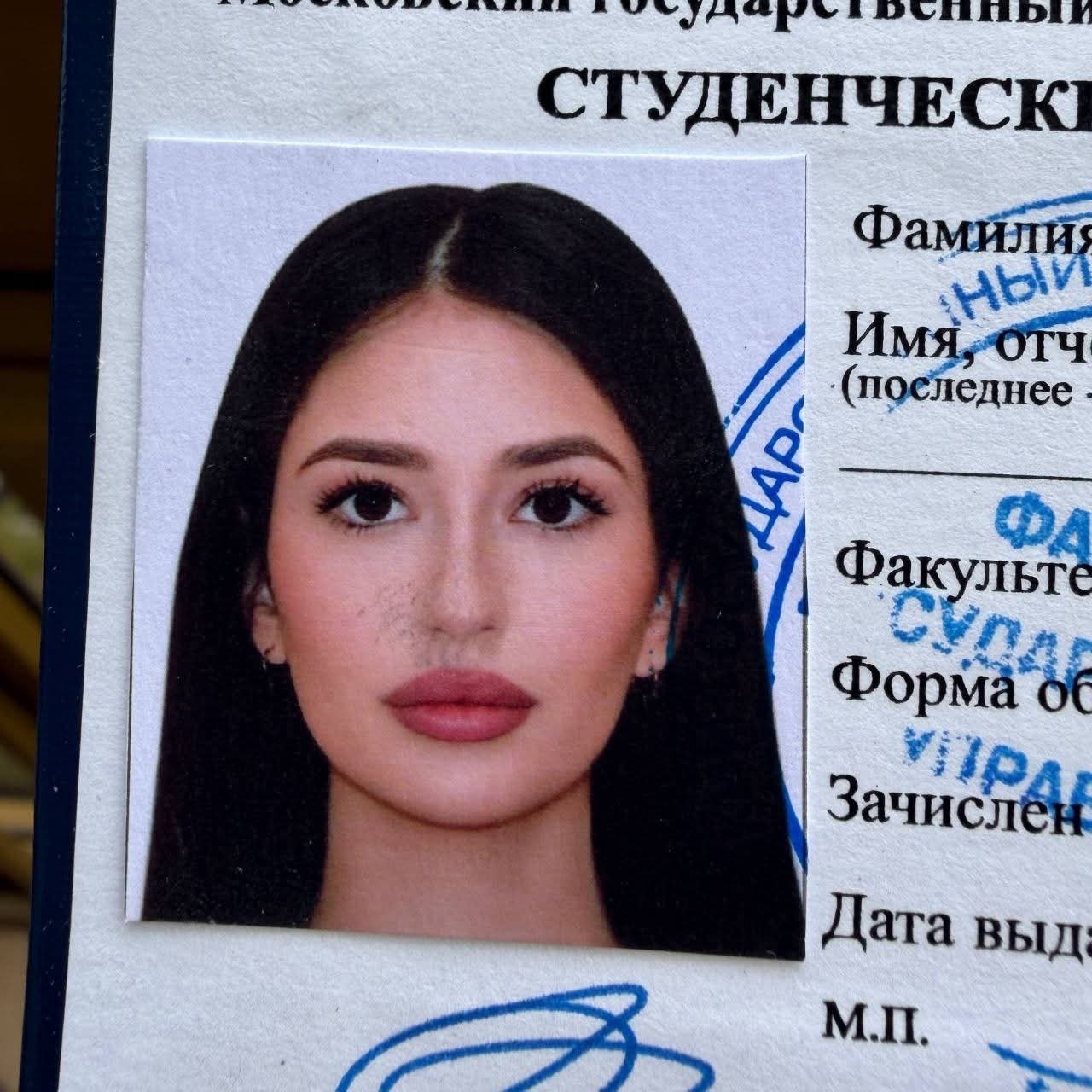Красавицы-первокурсницы МГУ